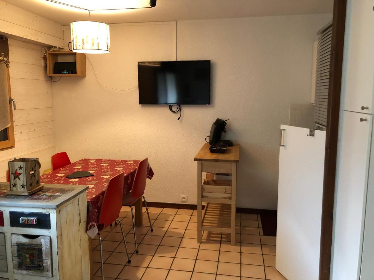 Studio 4 Personnes Samoens Luaran gambar
